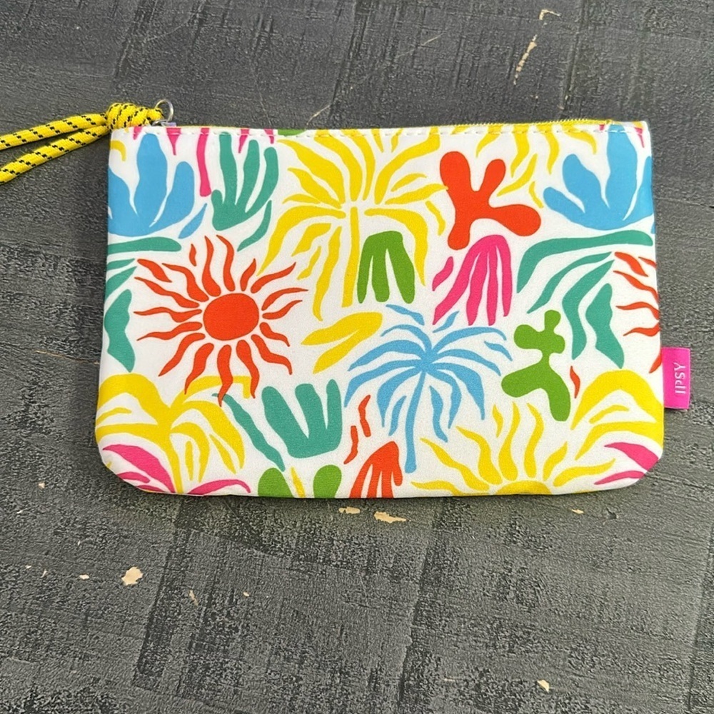 Ipsy June 2024 Make up bag brand new
